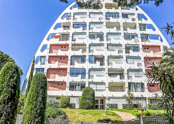 Apartment Du Parc Ii-9 By Interhome *