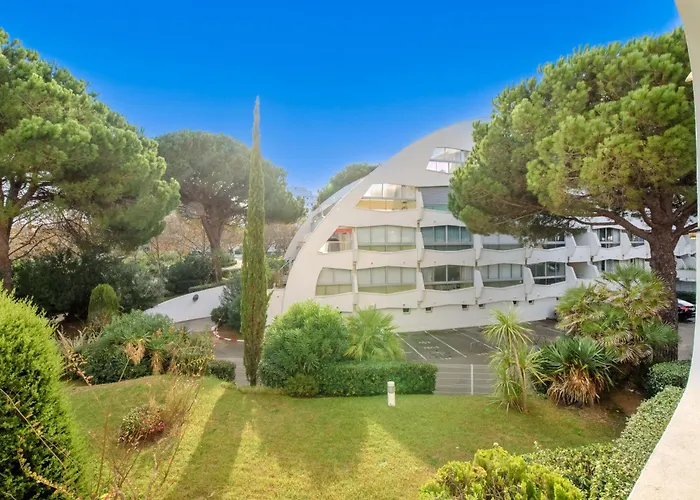 Du Parc Ii-9 By Interhome Apartment